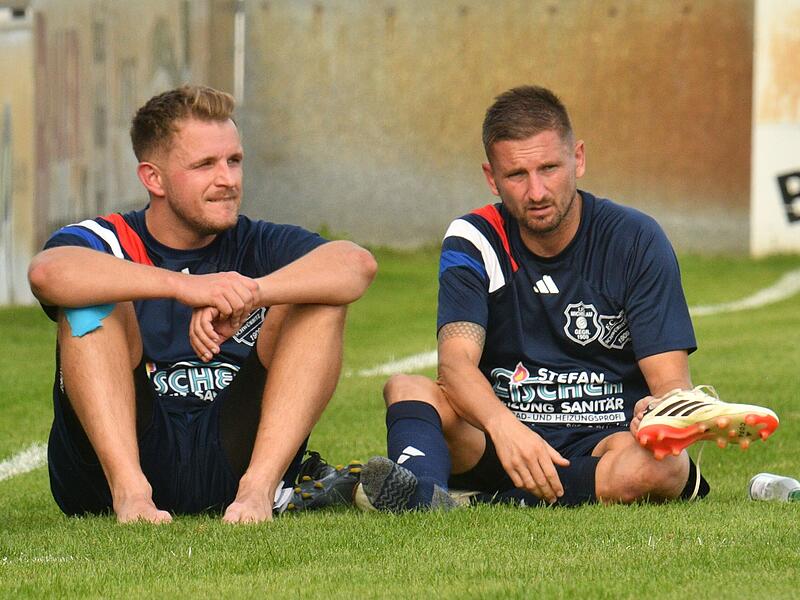 Das starke Duo bei der SG Michelau/Schw&uuml;rbitz: Trainer Dustin Kr&auml;mer (links) und Patrick Schwesinger.