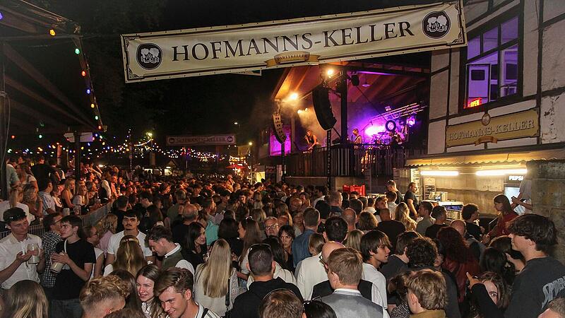 Auseinandersetzungen bei Forchheimer Annafest eskalieren Auseinandersetzungen bei Forchheimer Annafest eskalieren