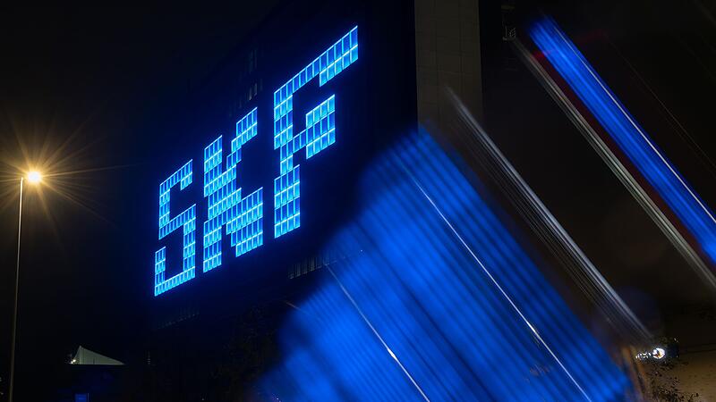 Nach der angek&uuml;ndigten Abspaltung des Automobilgesch&auml;fts beim schwedischen W&auml;lzlagerhersteller SKF, machte sich zun&auml;chst Verunsicherung innerhalb der Belegschaft breit.