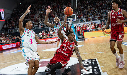 Cobe Williams erwischte am Sonntag nicht seinen besten Tag im Heimspiel gegen die Telekom Baskets Bonn.