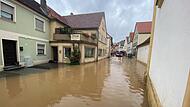 Land unter am 9. Juli 2021: Die Flut richtet horrenden Schaden an, in Eberns Altstadt steigt das Hochwasser auf 35 Jahre alte Marken.