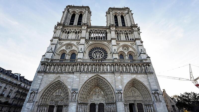 Das Pariser Wahrzeichen Notre Dame öffnet nach gut fünfeinhalb Jahren wieder seine Pforten. Das Pariser Wahrzeichen Notre Dame öffnet nach gut fünfeinhalb Jahren wieder seine Pforten.