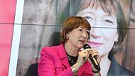 VDA-Präsidentin Hildegard Müller erteilte der Überregulierung eine klare Absage und setzt auf vorhandene Potenziale, um ein neues Kapitel in der Automobil-Geschichte zu schreiben.