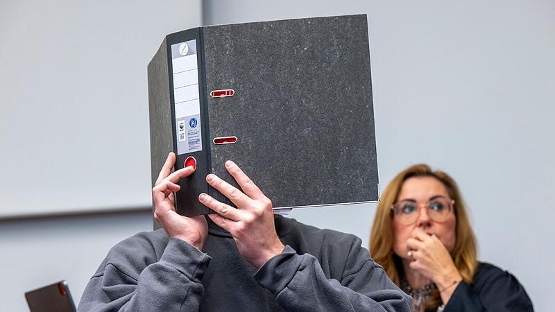 Prozessauftakt wegen Mordes an Stiefmutter