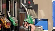 Wichtig ist, dass die volle Entlastung durch den Tankrabatt bei den Autofahrern ankommt. Laut Ifo-Institut werden bei E10 bisher im Schnitt nur zw&ouml;lf Cent Entlastung weitergegeben, bei Diesel noch weniger.