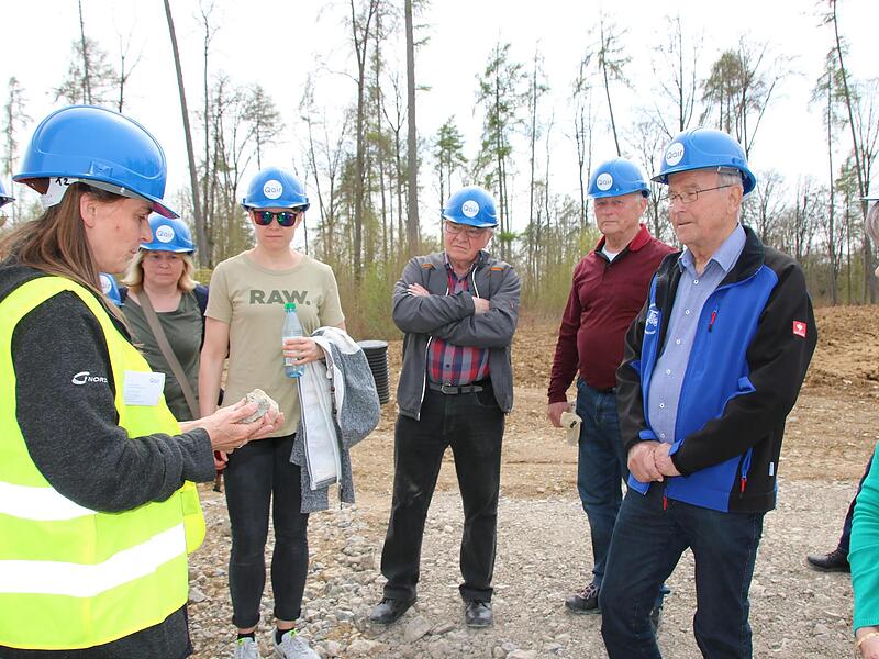 Eindrücke von der Inbetriebnahme des Windparks Fuchsstadt. Eindrücke von der Inbetriebnahme des Windparks Fuchsstadt.
