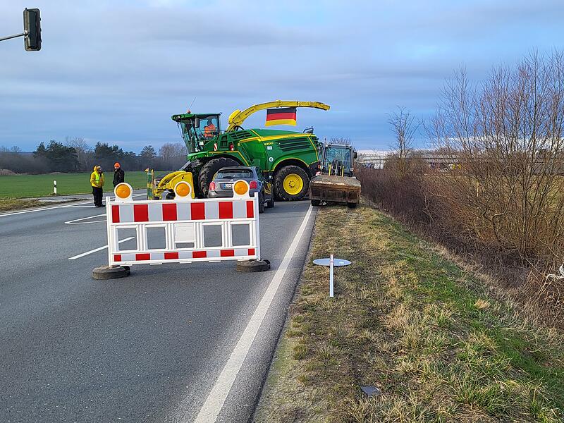 Bauernprotest B470 bei Adelsdorf Bauernprotest B470 bei Adelsdorf