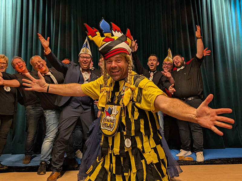 Alex mit Veste-Kappe