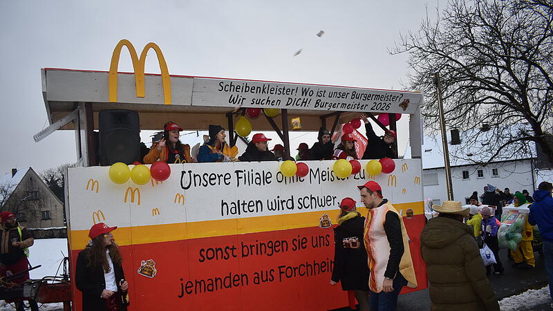 Der Faschingsumzug in Hiltpoltstein war in diesem Jahr auch eine Hommage und ein Abschied von der B&uuml;rgermeisterin Gisela Schulze-Bauer.