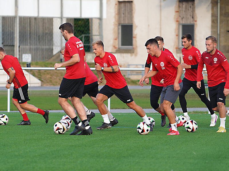 Beim Dienstagstraining des FC Lichtenfels erfolgte eine deutliche Aufarbeitung des 0:5-Debakels bei der TuS Leider.