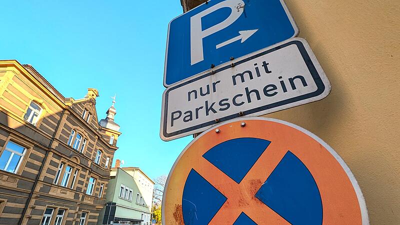 Das Parken in Forchheims Innenstadt wird teurer. F&uuml;r Autofahrer gibt es aber auch eine gute Nachricht - die nicht jedem gef&auml;llt.