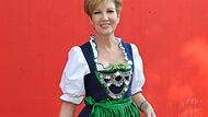 Carolin Reiber im Dirndl