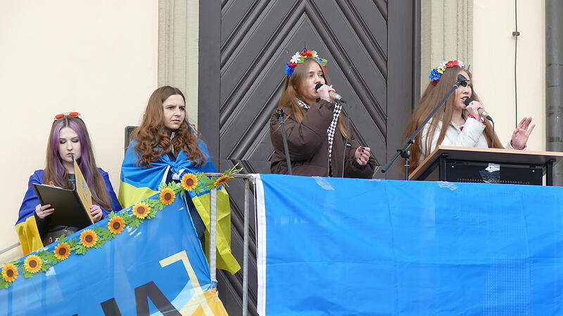 Demo für die Ukraine auf dem Maxplatz in Bamberg