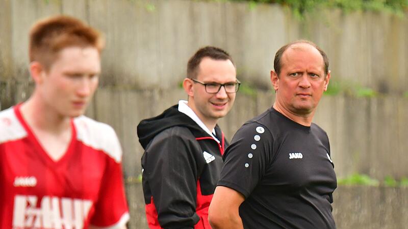 Stefan Gehring (rechts) &uuml;bernimmt ab Sommer beim FC Nordhalben.