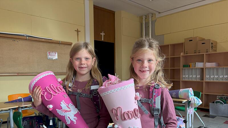 Einschulung Mara und Ella Weggel