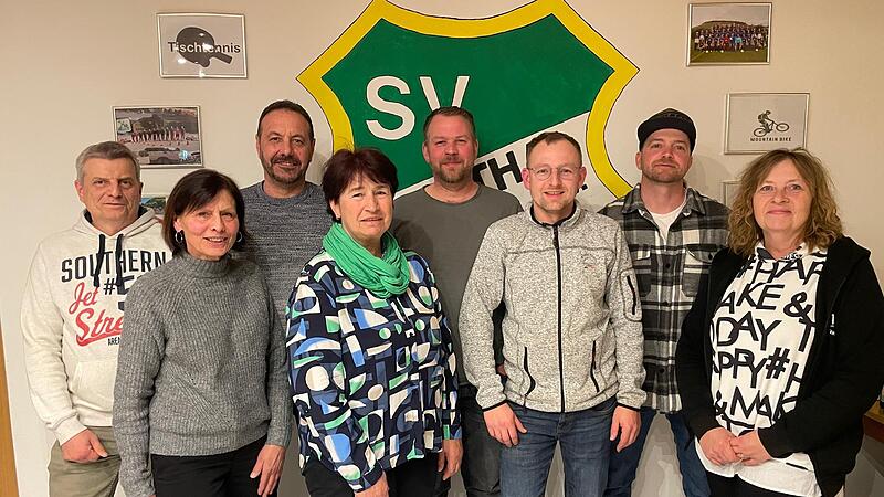 Für langjährige Mitgliedschaft wurden von den Vorsitzenden geehrt: (v. l.) Udo Schaub (Vorsitzender), Liane Brand, Peter Unsleber, Helene Greubel, Sebastian Greubel, Andreas Schmitt, Philipp Wieber und Anja Langbroek (Vorsitzende). Für langjährige Mitgliedschaft wurden von den Vorsitzenden geehrt: (v. l.) Udo Schaub (Vorsitzender), Liane Brand, Peter Unsleber, Helene Greubel, Sebastian Greubel, Andreas Schmitt, Philipp Wieber und Anja Langbroek (Vorsitzende).