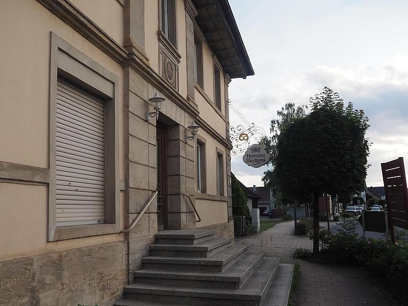 In diesem Gebäude in der Ortsmitte von Weidhausen befand sich einst eine Bäckerei.