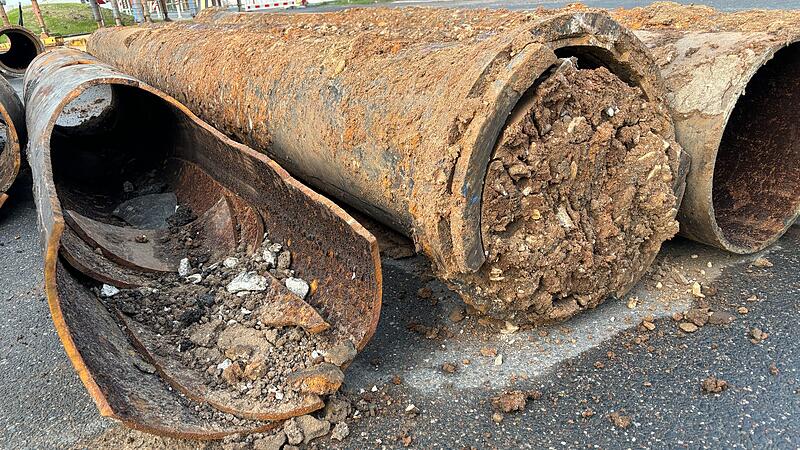 Diese alten Rohre transportierten fast 70 Jahre lang Wasser in ForchheimForchheim & Fränkische Schweiz Diese alten Rohre transportierten fast 70 Jahre lang Wasser in Forchheim