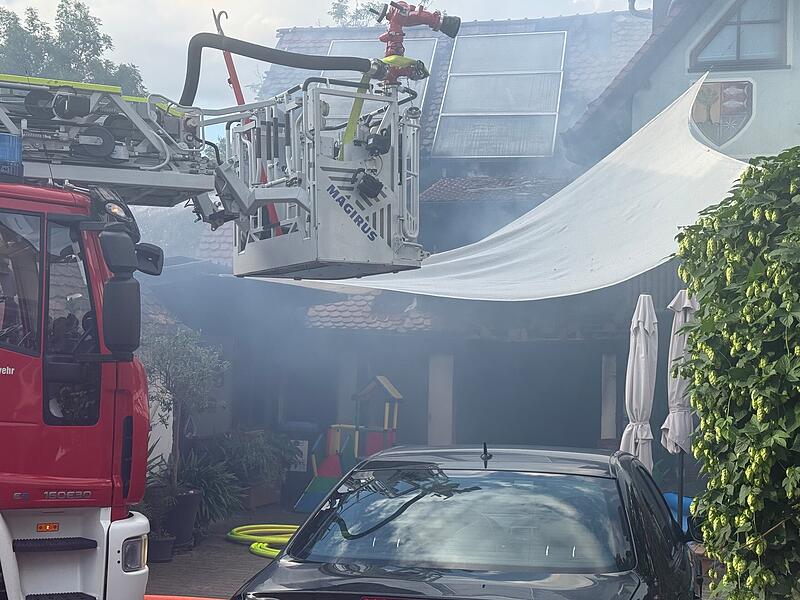 In Serlbach kam es zu einem Großbrand einer Garage.Forchheim & Fränkische Schweiz In Serlbach kam es zu einem Großbrand einer Garage.