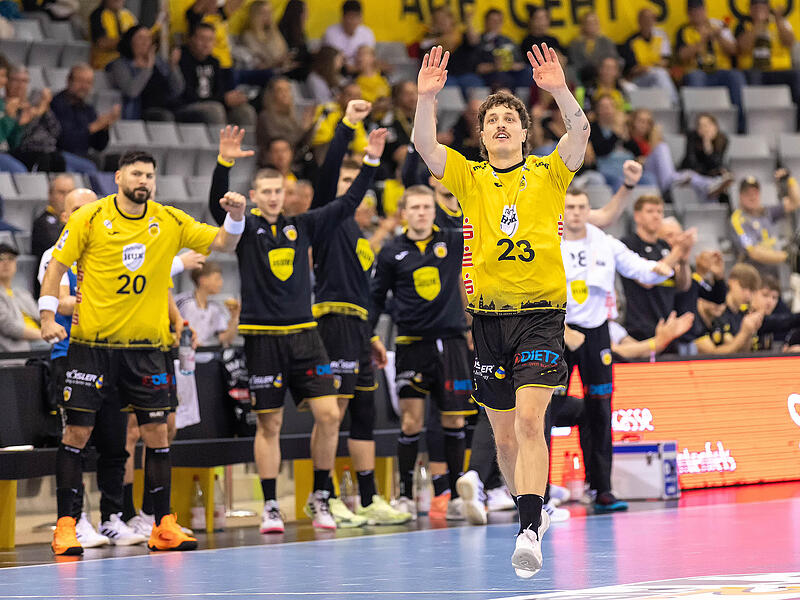 Jannes Krone hat sich zum absoluten Leistungstr&auml;ger beim HSC 2000 Coburg entwickelt. Der Rechtsau&szlig;en bleibt bis mindestens 2028.