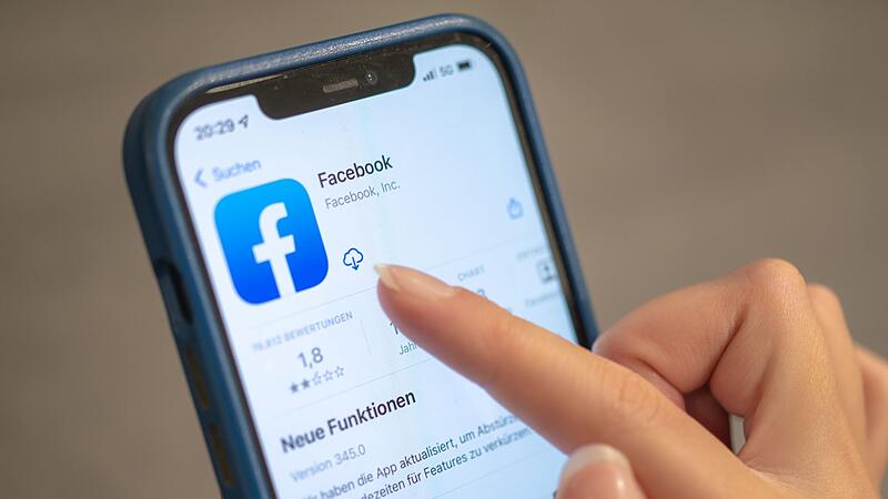 Facebook Facebook