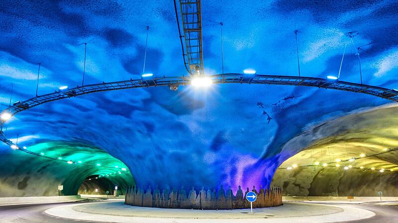 Ein Kreisverkehr unter dem Nordatlantik - die F&auml;r&ouml;er wissen, wie man Kreisel baut. Foto: &Oacute;lavur Frederiksen/faroephoto/dpa