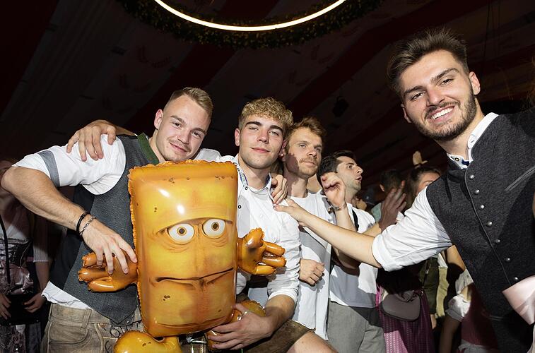 Kulmbach feiert ins Wochenende: Die schönsten Bilder vom Bierfest-Freitag