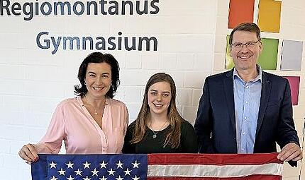 Dorothee Bär, Emma Vermeer, Martin Braun (v.l.). Dorothee Bär, Emma Vermeer, Martin Braun (v.l.).