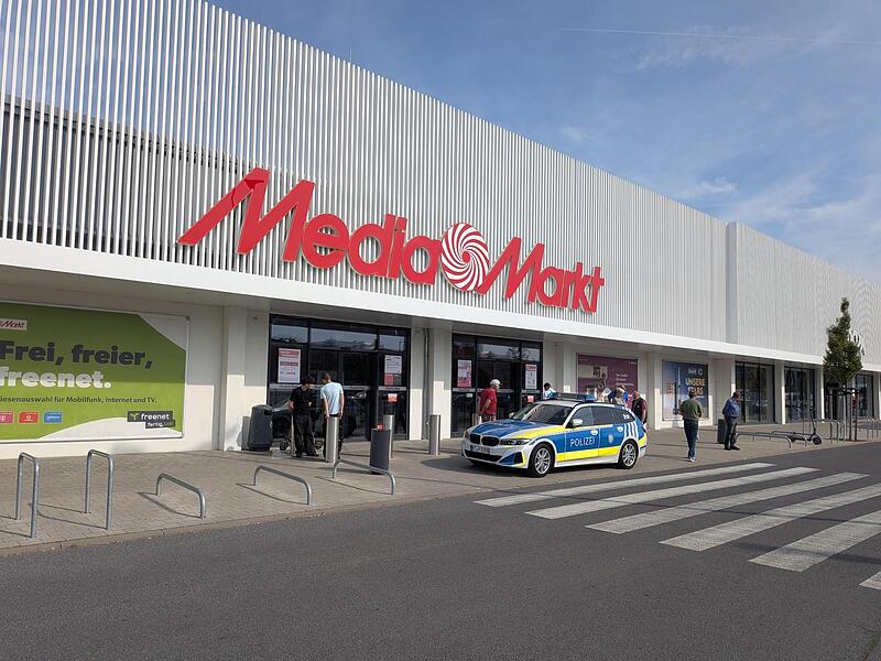 Mediamarkt Bamberg Polizeieinsatz