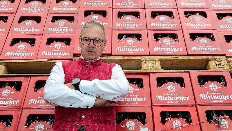 Brauereichef Georg Rittmayer und seine Forchheimer Brauerkollegen kritisieren extreme Supermarktangebote beim Bier.Forchheim & Fränkische Schweiz Brauereichef Georg Rittmayer und seine Forchheimer Brauerkollegen kritisieren extreme Supermarktangebote beim Bier.Forchheim & Fränkische Schweiz