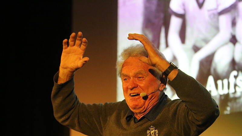 Er hat am Dienstagabend Hallstadt begeistert: Weltmeister und Ex-Torh&uuml;ter Sepp Maier.