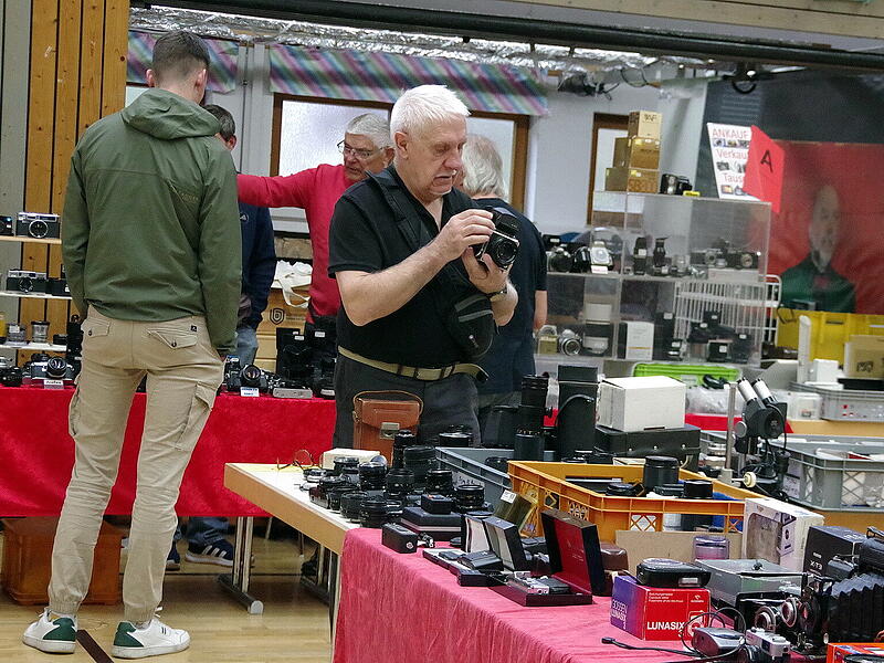 Fotobörse Steinberg Interessierte Besucher wurden bei der Steinberger Fotobörse gut beraten.