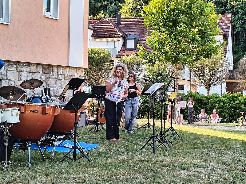 PicknickdeckenkonzertPicknickdeckenkonzert Musik an der Sinn in Bad Brückenau