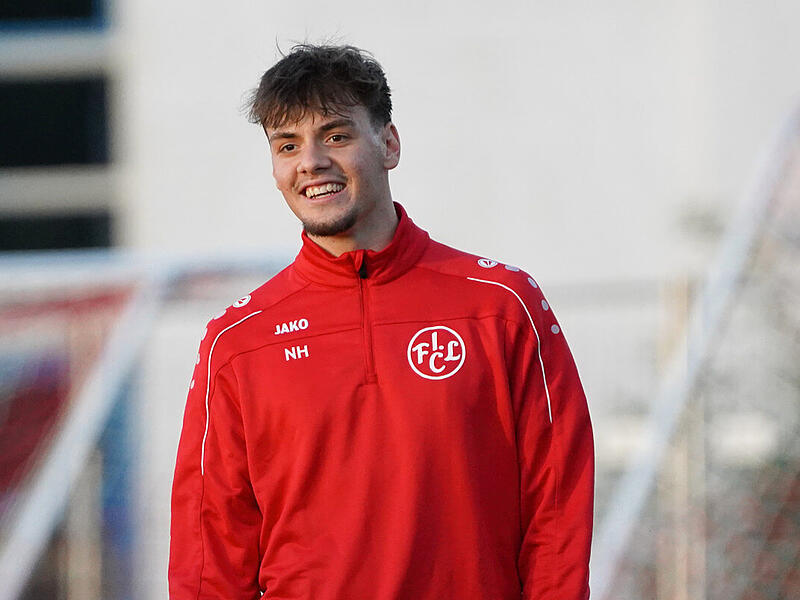 Noah Hetzel und der FC Lichtenfels wollen ihre makellose Bilanz von sechs Siegen in sechs Spielen auch im Duell gegen den FSV Ph&ouml;nix Buttenheim am Samstag beibehalten.