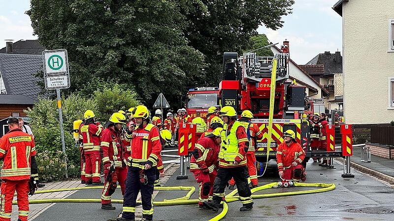 Gewitterfront &uuml;ber Oberfranken: Blitzeinschlag in Marktleugast