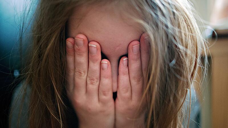 In der Pandemie hat der Druck auf Kinder und Jugendliche zugenommen. Es gibt psychische Erkrankungen. Im Landkreis schlägt sich Corona auch auf den Jugendhilfehaushalt nieder.