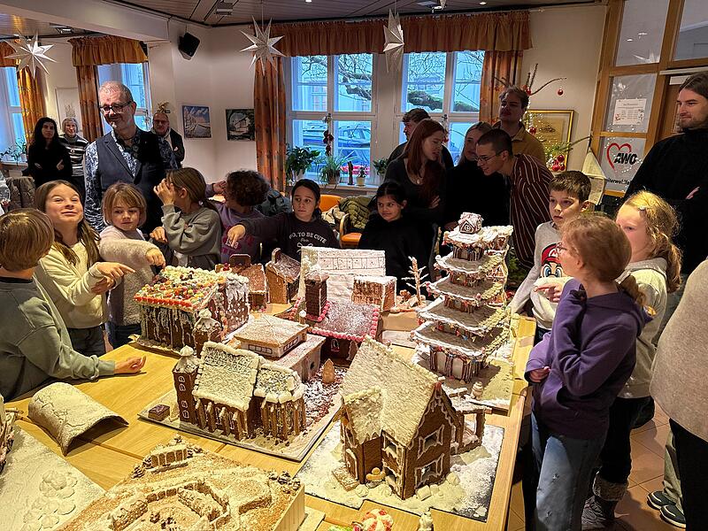 Lebkuchen-Wettbewerb der Hochschule CoburgLebkuchen-Wettbewerb der Hochschule Coburg