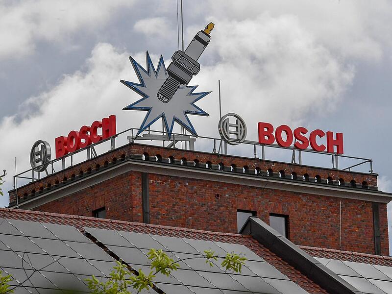Bosch Bamberg hat noch immer die Zündkerze als Markenzeichen.   Das Geschäftsfeld Solar dagegen hat sich als Desaster herausgestellt.