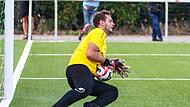 Stockheims Keeper Max Lifka muss beim TSV Breitengüßbach auf der Hut sein, ist es doch  für den FC Stockheim ein eher unbekannter Gegner.