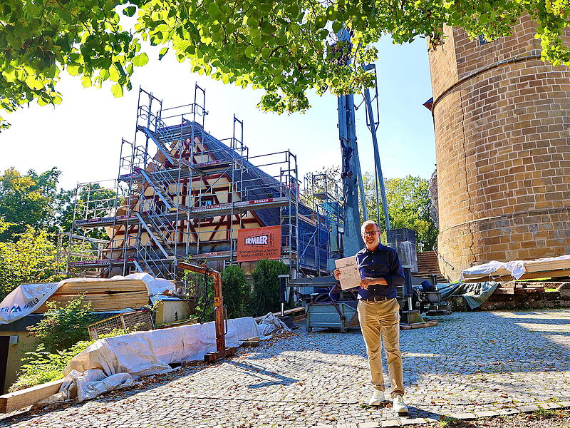 Jetzt geht es endlich los: Die Gastwirtschaft beim Gügel wird wieder auf Vordermann gebracht, freut sich Jürgen Zenk, Verwaltungsleiter der Katholischen Kirchenstiftung St. Pankratius Gügel.
