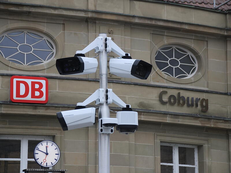 Video&uuml;berwachung in Coburg: Seit Ende November liefern f&uuml;nf Kameras an sieben Tagen in der Woche 24 Stunden lang Bilder vom Bereich rund um den Bahnhof.