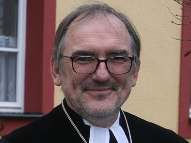 „2011 hatten wir noch rund 74.000 Gemeindeglieder. Heuer sind es rund 58.000.“ (Andreas Kleefeld,   Dekan)