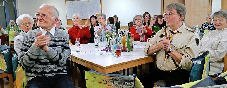 Helferinnen und Helfer waren zu einem Dankesch&ouml;n-Nachmittag eingeladen.