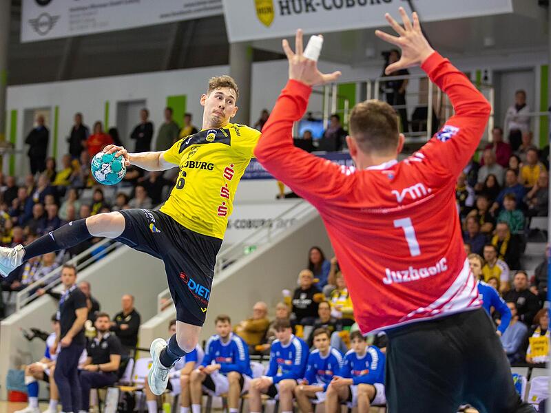 Der Coburger Linksaußen Max Jaeger erzielte vier Tore gegen Dormagen. Der Coburger Linksaußen Max Jaeger erzielte vier Tore gegen Dormagen.