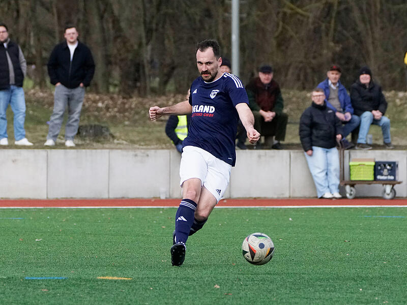 Mittelfeldmotor Lukas Pflaum erzielte das zwischenzeitliche 3:1-F&uuml;hrungstor f&uuml;r den TSV M&ouml;nchr&ouml;den.