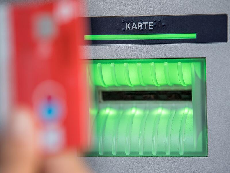 Geld abheben