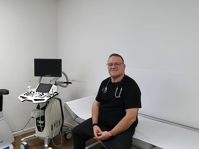 Johannes Stößel hat eine Hausarztpraxis in Steinach. Johannes Stößel hat eine Hausarztpraxis in Steinach.