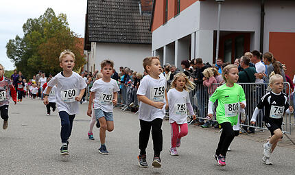 Bei der 16. Auflage des Kuckuckslauf in Kemmern waren mehr als 500 Teilnehmer am Start.