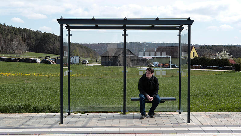Mobilit&auml;t auf dem Land: In einigen Gemeinden kommt nur selten ein Bus vorbei.