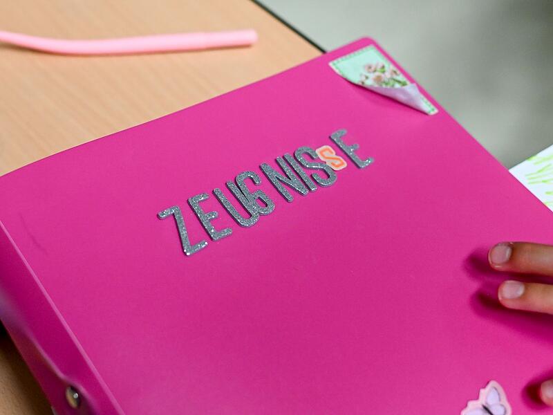 Zeugnisse Zeugnisse